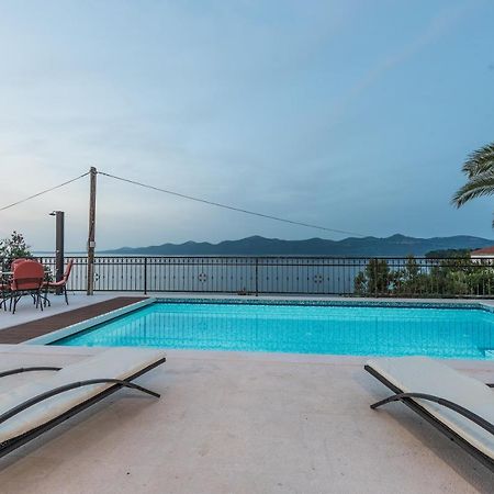 Villa Iz Veli Iž Exteriér fotografie