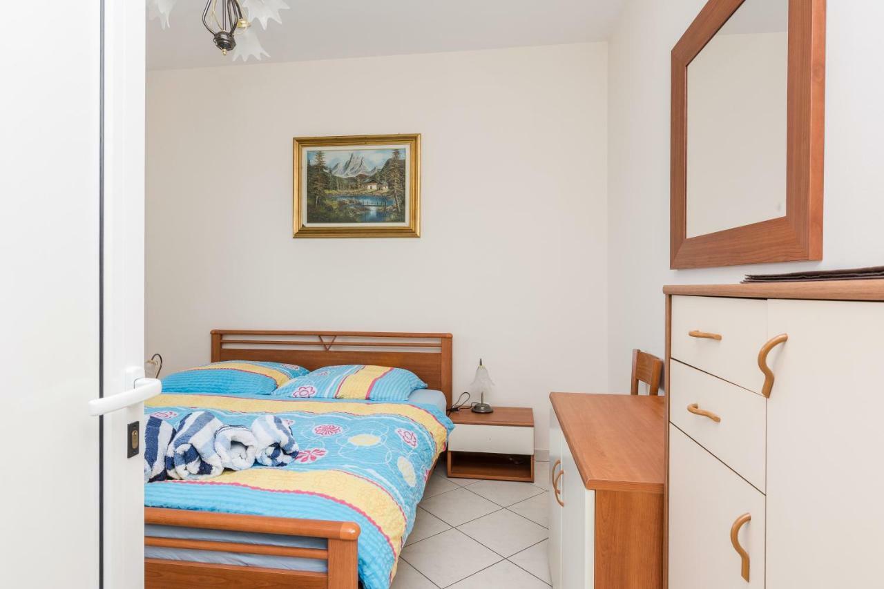 Villa Iz Veli Iž Exteriér fotografie