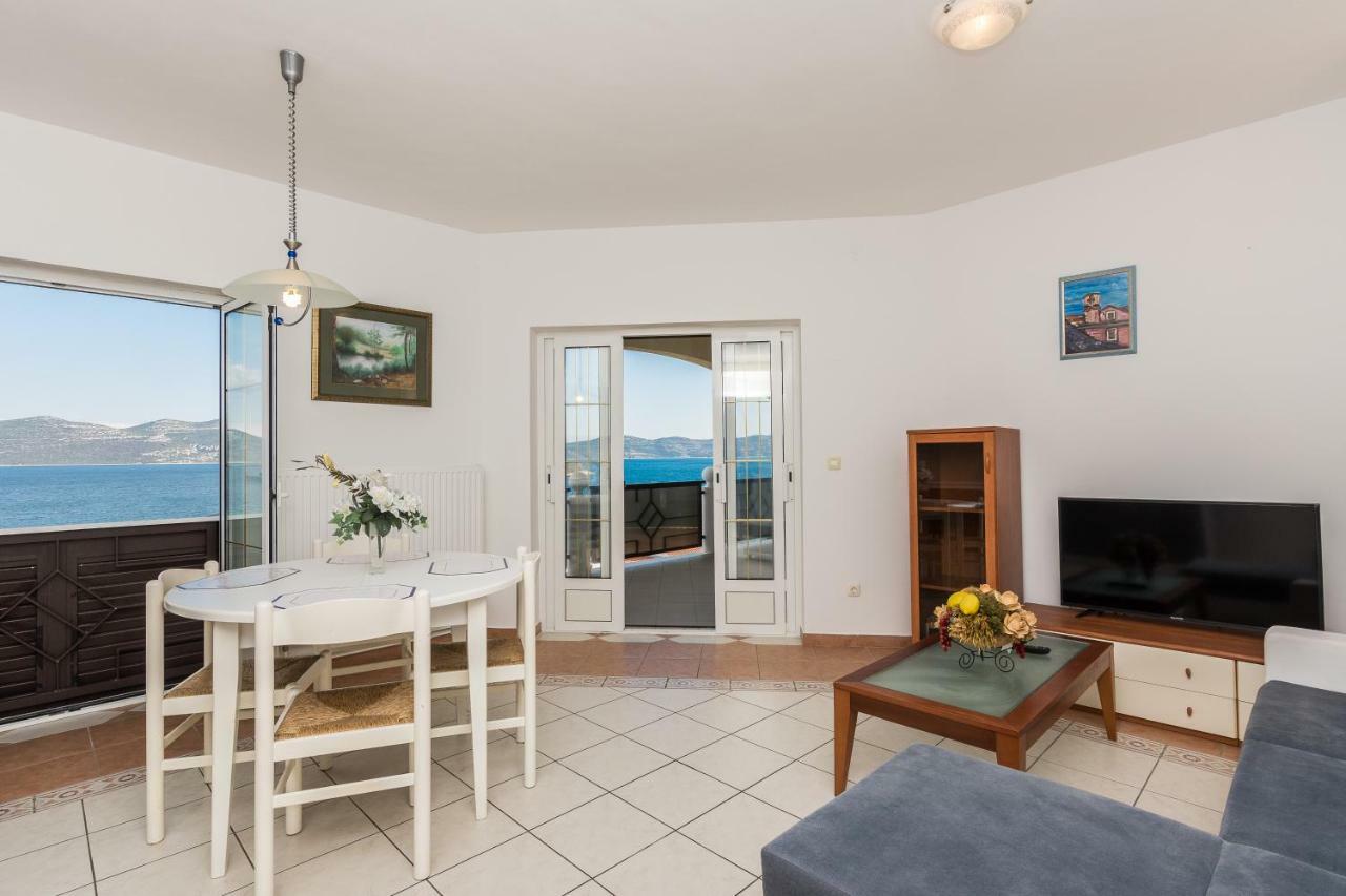 Villa Iz Veli Iž Exteriér fotografie