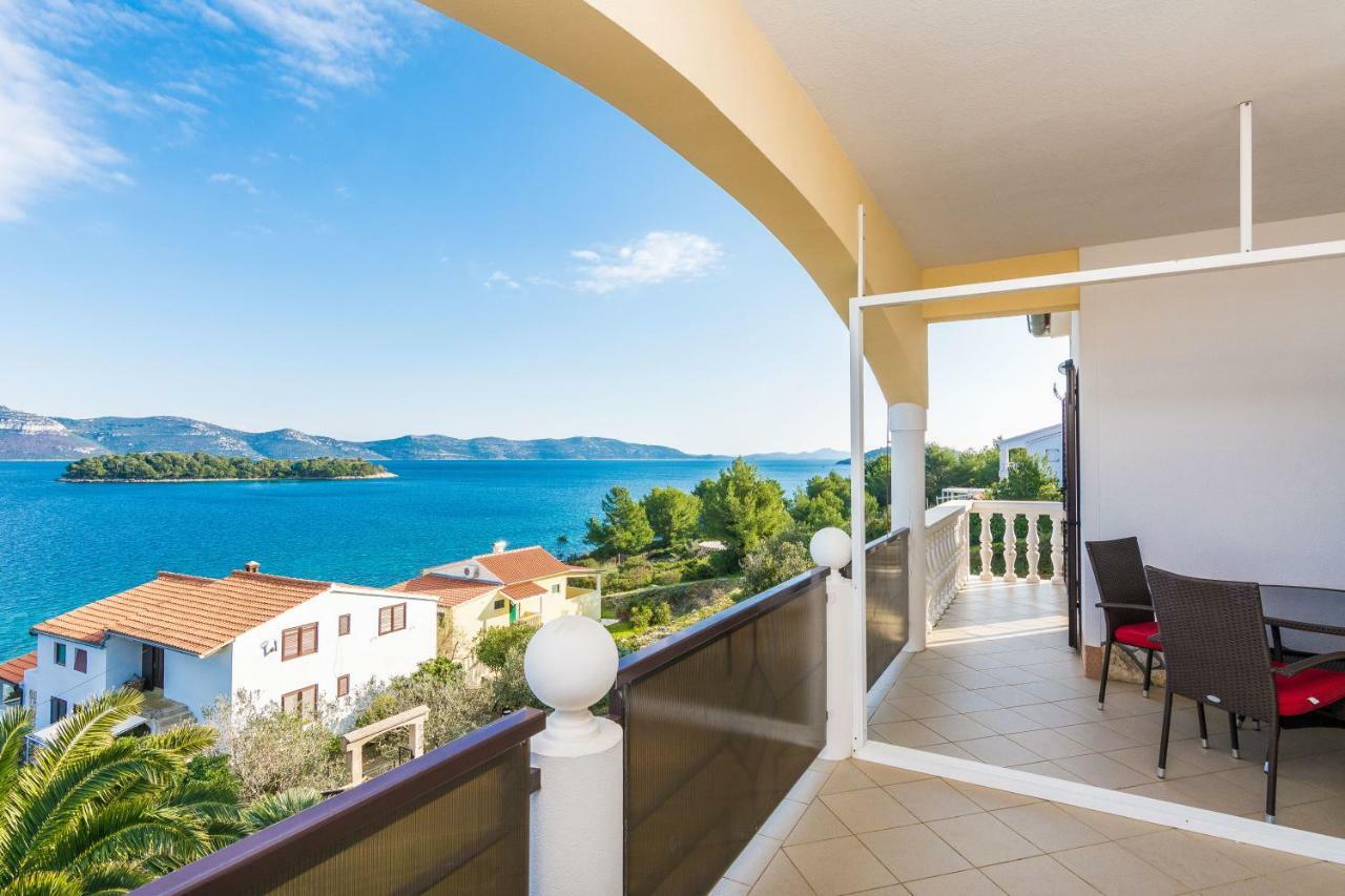 Villa Iz Veli Iž Exteriér fotografie