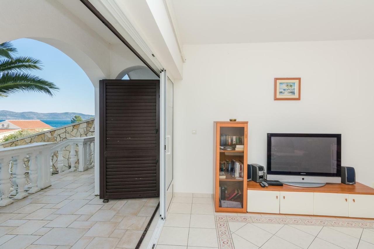 Villa Iz Veli Iž Exteriér fotografie