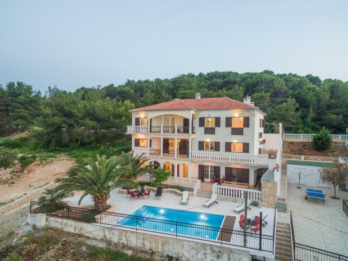Villa Iz Veli Iž Exteriér fotografie