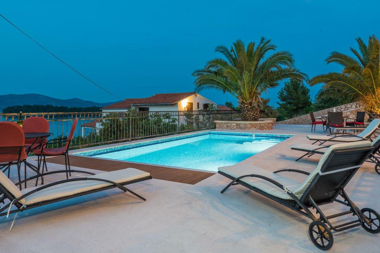 Villa Iz Veli Iž Exteriér fotografie
