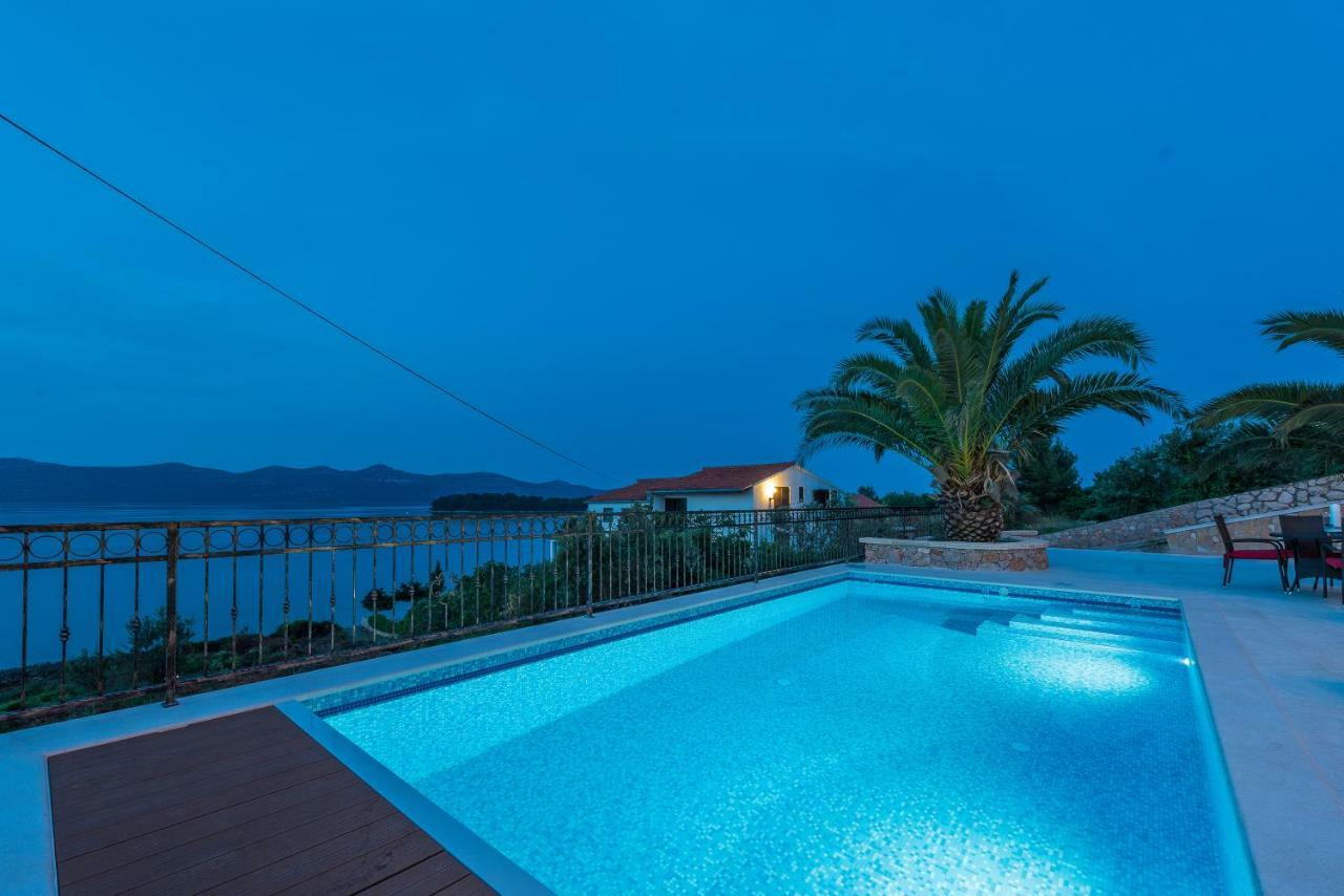 Villa Iz Veli Iž Exteriér fotografie