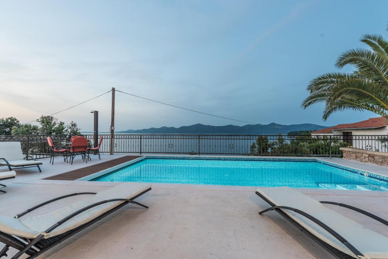 Villa Iz Veli Iž Exteriér fotografie
