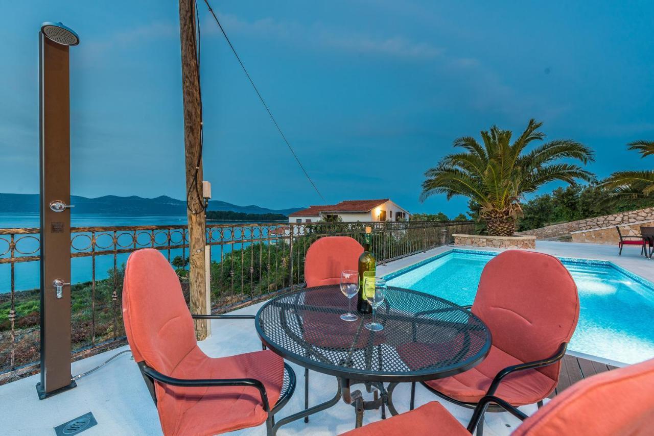 Villa Iz Veli Iž Exteriér fotografie
