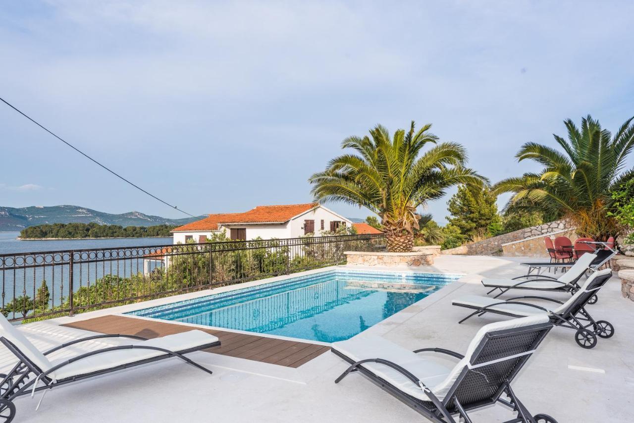 Villa Iz Veli Iž Exteriér fotografie