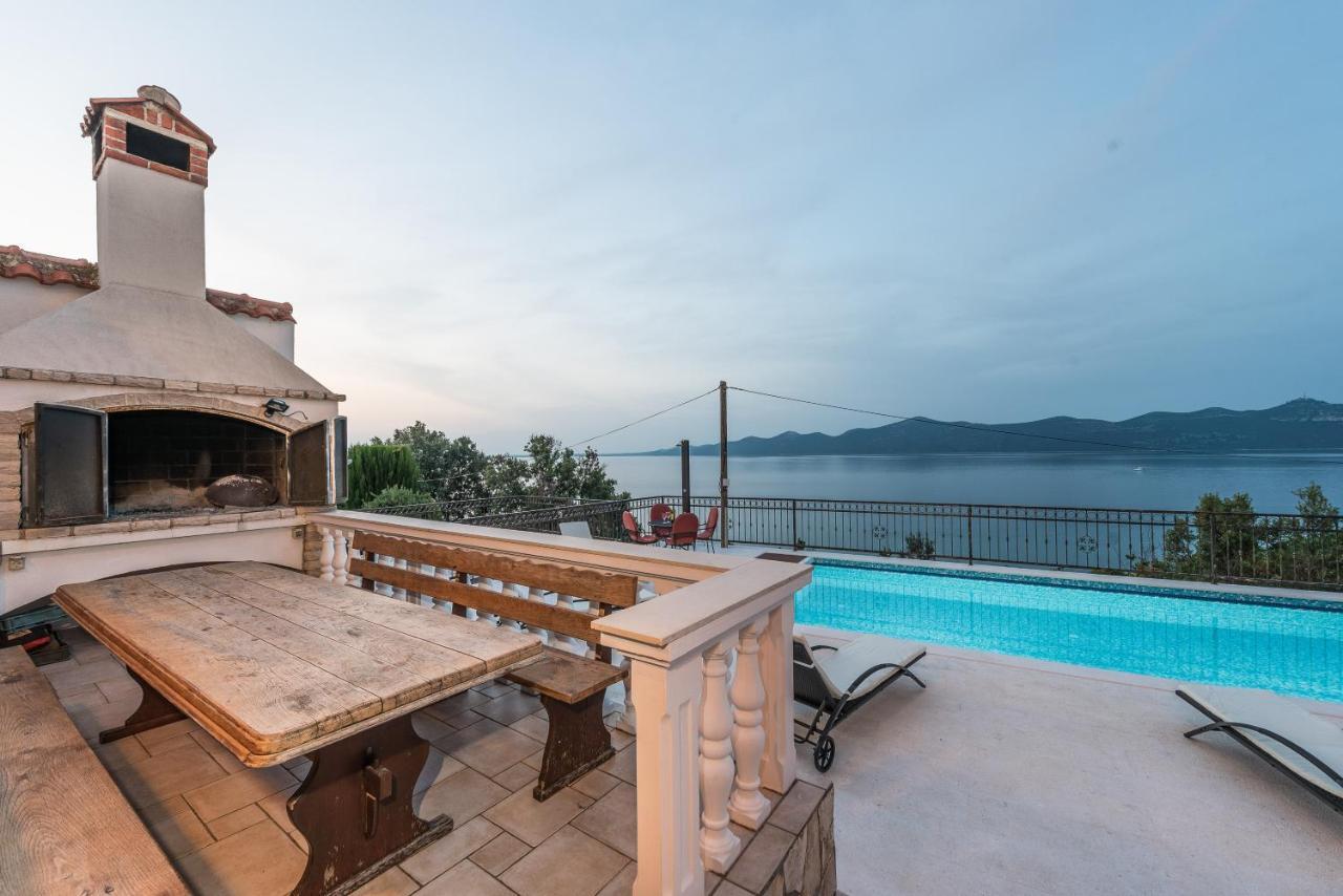 Villa Iz Veli Iž Exteriér fotografie