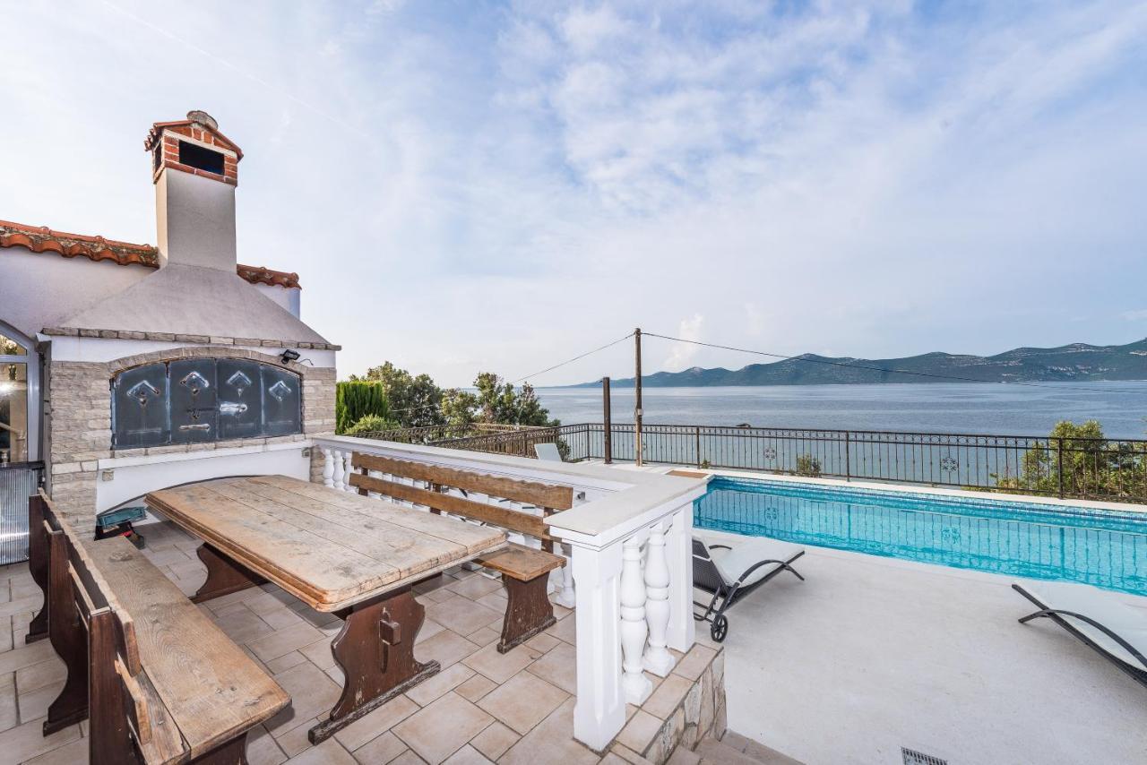 Villa Iz Veli Iž Exteriér fotografie