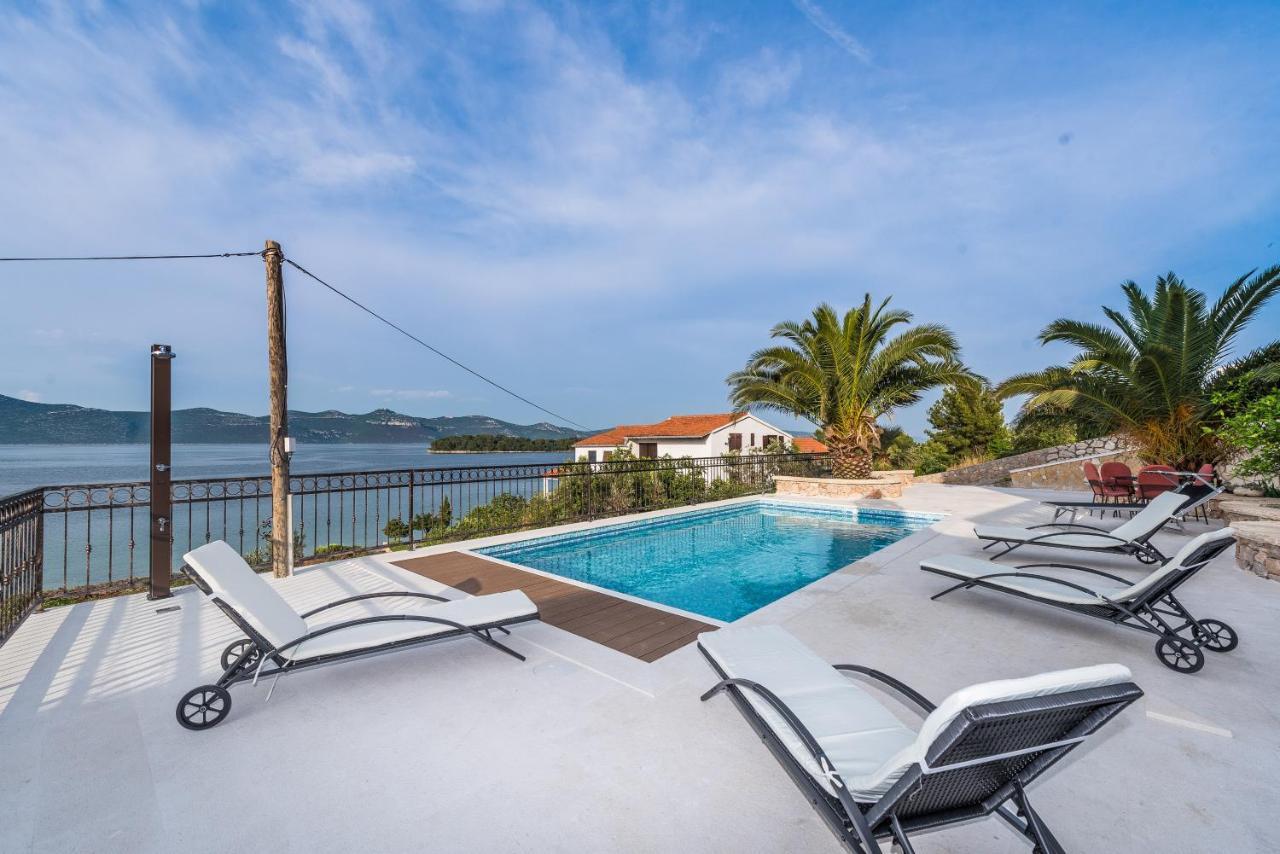 Villa Iz Veli Iž Exteriér fotografie